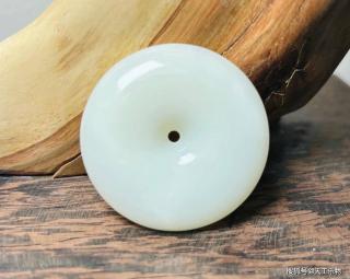 羊脂玉还是大肥皂?和田玉家族扩编玉种"罗甸玉"!